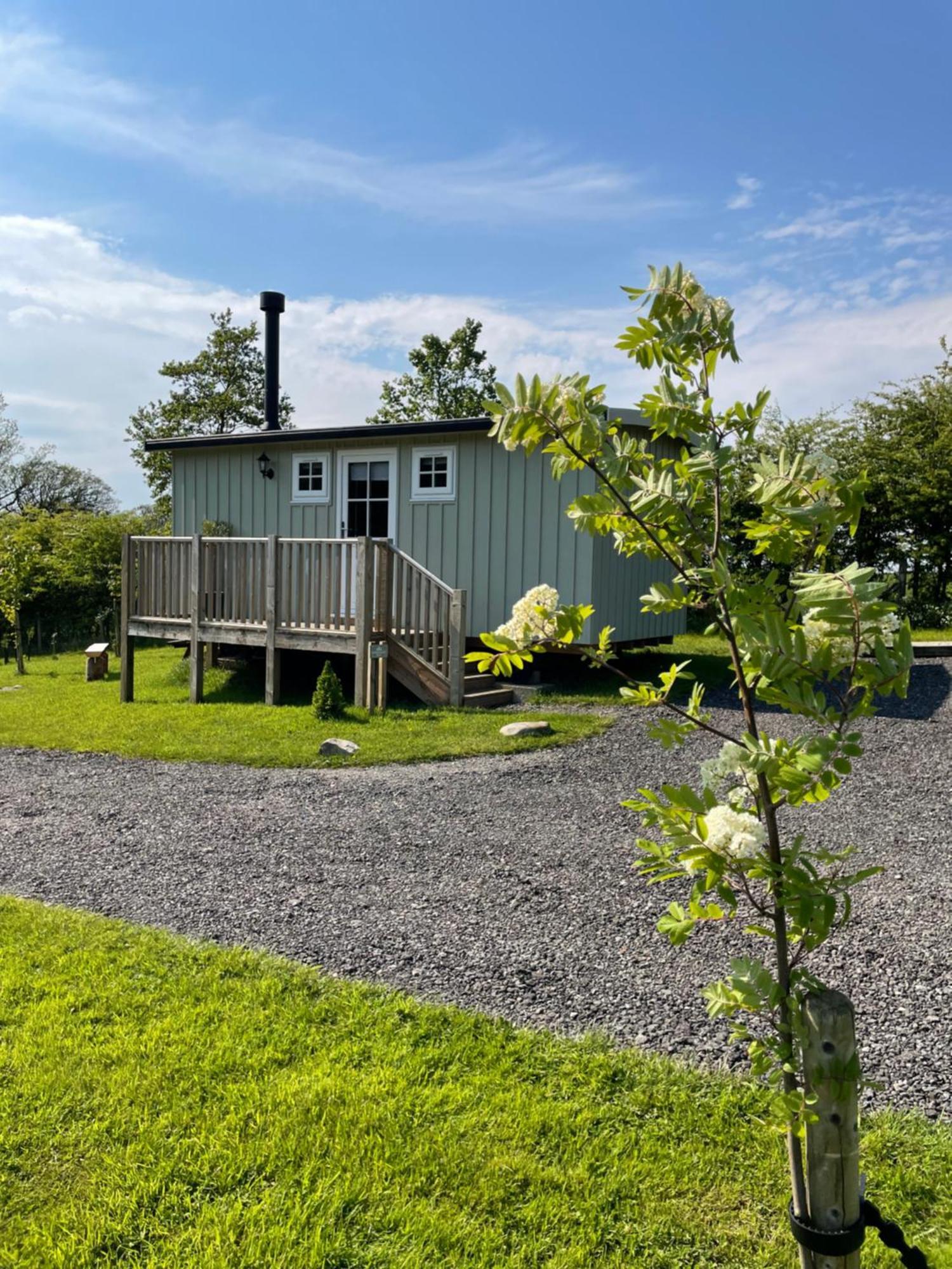 Rosemary Shepherds Hut, Clay Bank Huts Ingleby Greenhow Eksteriør billede